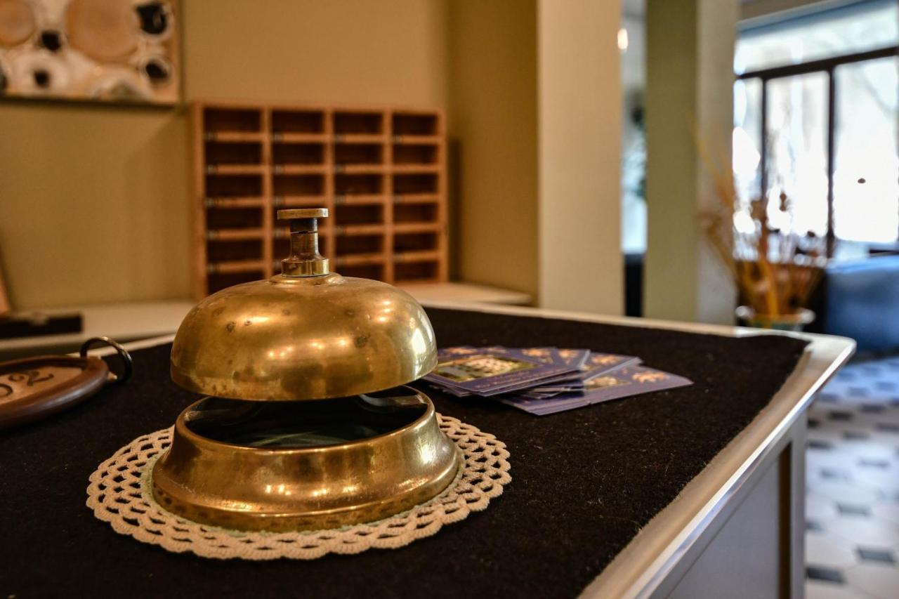 Hotel Residence Paradiso โมเนเลีย ภายนอก รูปภาพ